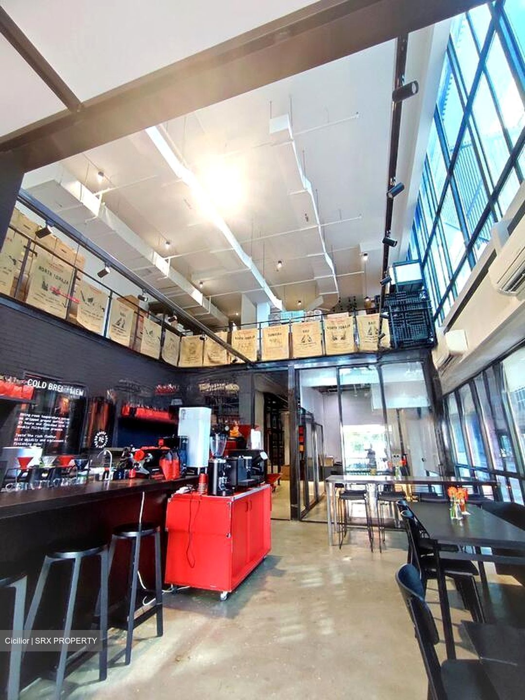 Novelty Techpoint (D19), Retail #455685671